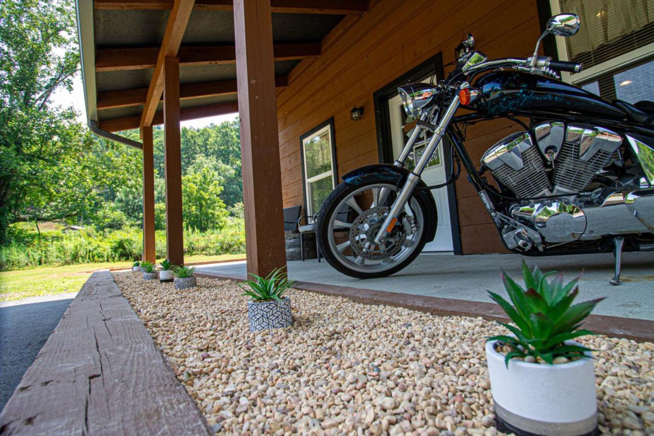 Mountain Haven Dragon'S Nest Cabin 罗宾斯维尔 外观 照片